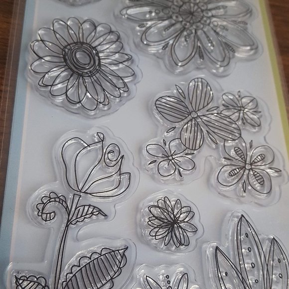 9 Clear Flower Stamps - Picture 2 of 2